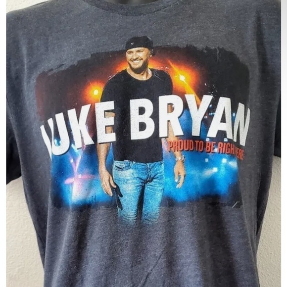 Luke Bryan Proud 2 Be Right Here Tour Concert T-shirt 2-Sided  Next level size M - Picture 2 of 3